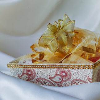 Golden Netted Basket Tray